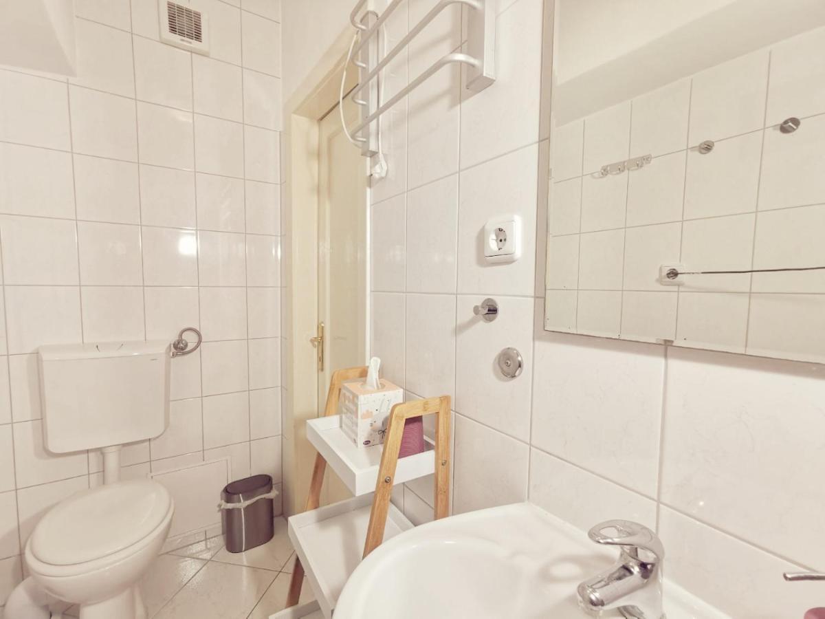 One Bedroom Apartment In The Old Town Split Exterior foto